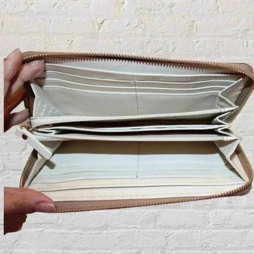 Kate Spade Leather Wallet